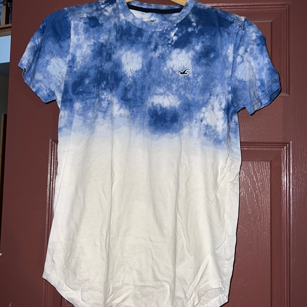 Hollister Tee